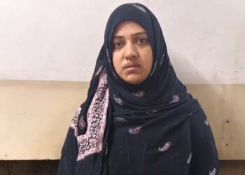 കിടക്കയിൽ മൂത്രമൊഴിച്ചു, 5 വയസ്സുകാരിയുടെ സ്വകാര്യ ഭാഗത്ത് ചട്ടുകം ചൂടാക്കി പൊള്ളലേൽപ്പിച്ചു;രണ്ടാനമ്മ അറസ്റ്റിൽ