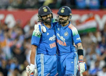 ഹിറ്റ്മാനും പിന്നിലല്ല; സ്റ്റേഡിയങ്ങൾ കീഴടക്കിയവരുടെ പട്ടികയിൽ ആദ്യ മൂന്ന് സ്ഥാനങ്ങളിൽ ഇന്ത്യക്കാർ