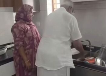 പാചകവും പാത്രം കഴുകലും അടക്കമുള്ള കാര്യങ്ങൾ ശീലിക്കുന്നതും നല്ല സംസ്കാരത്തിന്റെ ഭാഗം ; വിദ്യാഭ്യാസ മന്ത്രിയുടെ ഉപദേശത്തിന് ട്രോൾമഴ