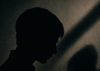 രാജ്യസുരക്ഷയ്ക്ക് ഭീഷണിയായി പാക് ചാരവലയം?; ജമ്മു കശ്മീരിൽ 15-കാരൻ പിടിയിൽ