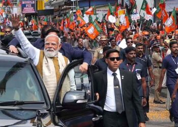 നിയമം അതിൻ്റെ വഴിയേ…അനധികൃത ബോർഡുകൾക്ക് 20 ലക്ഷം പിഴ; ബിജെപി ജില്ലാ പ്രസിഡന്റിനെതിരെ കേസുമായി കോർപ്പറേഷൻ