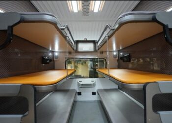 വന്ദേ ഭാരത് സ്ലീപ്പർ ഈ മാസം അവസാനം മുതൽ ഓടിത്തുടങ്ങും ; റൂട്ടും ടിക്കറ്റ് നിരക്കുകളും ഇങ്ങനെ