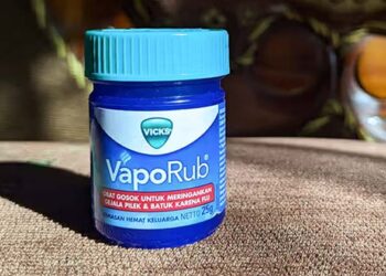 അച്ഛന്റെ സ്നേഹത്തിൽ നിന്ന് തുടങ്ങിയ ‘കൊച്ചു നീലക്കുപ്പി’ ;ഇന്ത്യക്കാരേറെ സ്നേഹിച്ച കമ്പനിയുടെ 130 വർഷത്തെ ചരിത്രം