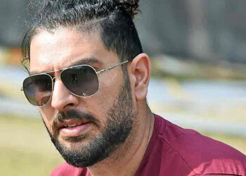 ഹൃദയത്തിനടുത്തൊരു ബോംബ്, ഭീതിദമായ നിമിഷങ്ങൾ വെളിപ്പെടുത്തി യുവരാജ്; പറഞ്ഞത് ഇങ്ങനെ