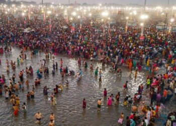 മാഘപൂർണിമ 2026 : ത്രിവേണിയിൽ ഭക്തജനസാഗരം ; ഉച്ചയ്ക്ക് 12 മണി വരെ പുണ്യ സ്നാനം ചെയ്തത് 1.5 കോടി പേർ