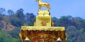 ശബരിമല കൊടിമര പുനർനിർമ്മാണത്തിലും അന്വേഷണം വേണം ; നിർദ്ദേശവുമായി ഹൈക്കോടതി