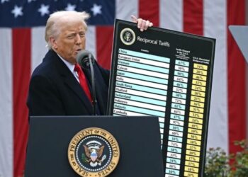 ട്രംപിന് വൻ തിരിച്ചടി ; താരിഫ് വർദ്ധനവുകൾ നിയമവിരുദ്ധം ; ട്രംപിന്റെ ഉത്തരവുകൾ റദ്ദാക്കി യുഎസ് സുപ്രീം കോടതി