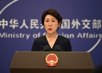 വെടിനിർത്തലിന് ആഹ്വാനം ചെയ്ത് ചൈന ; പാകിസ്താൻ-അഫ്ഗാനിസ്ഥാൻ സംഘർഷത്തിൽ മധ്യസ്ഥത വഹിക്കാൻ തയ്യാറാണെന്ന് ചൈനീസ് വിദേശകാര്യമന്ത്രാലയം