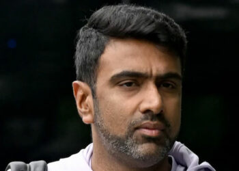 ആ രണ്ട് ടീമുകൾ സെമി കാണില്ല”; ലോകകപ്പിന് മുന്നേ ഞെട്ടിക്കുന്ന പ്രവചനവുമായി അശ്വിൻ