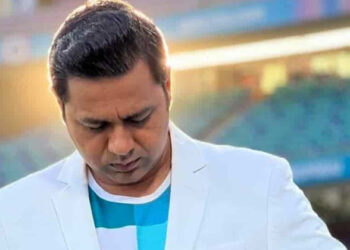 ആ സമയത്ത് എന്റെ ഹൃദയം ശക്തമായി ഇടിച്ചു, ഇന്ത്യൻ ബാറ്റിംഗ് നിരയ്ക്ക് ആകാശ് ചോപ്രയുടെ കടുത്ത താക്കീത്; പറഞ്ഞത് ഇങ്ങനെ 