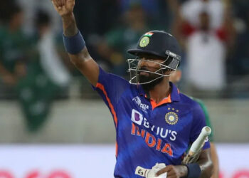 ആ കണ്ണുചിമ്മലിൽ പാകിസ്ഥാൻ തോറ്റുപോയി; ഹാർദിക്കിന്റെ ആത്മവിശ്വാസം തകർത്ത പാക് മോഹങ്ങൾ, ദുബായിലെ ആ സിനിമാറ്റിക് ഫിനിഷിംഗിന്റെ കഥ