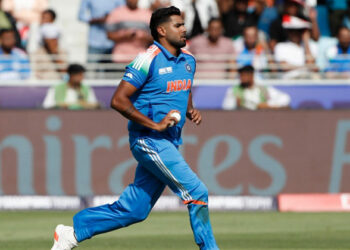 ഇന്ത്യൻ ക്യാമ്പിൽ കണ്ണീർ; ലോകകപ്പിന് മുൻപ് ഹർഷിത് റാണ പുറത്ത്; പകരം വരുന്നത് ഈ തരാം