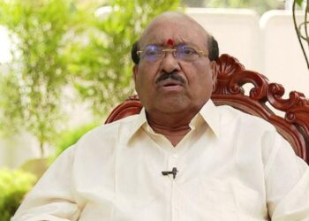 വെള്ളാപ്പള്ളി ക്രിമിനൽ കേസ് പ്രതി ; പത്മഭൂഷൺ നൽകരുതെന്ന് ഹൈക്കോടതിയിൽ ഹർജി ; കേന്ദ്രത്തിന്റെ നിലപാട് തേടി കോടതി