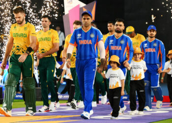 2011-ന്റെ ആവർത്തനം? ദക്ഷിണാഫ്രിക്കയോട് എട്ടുനിലയിൽ പൊട്ടി ഇന്ത്യ, തോൽവിക്ക് പിന്നാലെ കിട്ടിയത് വമ്പൻ പണി