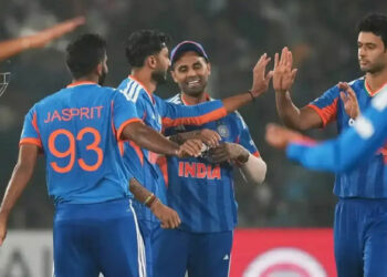 തിലകിന് പകരം സഞ്ജു, റിങ്കുവിന് വിശ്രമം; ജീവൻമരണ പോരാട്ടത്തിൽ ഇന്ത്യയുടെ തുറുപ്പുചീട്ടായി മലയാളി താരം; ഇലവൻ ഇങ്ങനെ