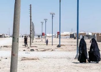 സുരക്ഷാഭീഷണി, സിറിയയിലെ ഐസിസ് തടങ്കൽ പാളയങ്ങൾ പൂട്ടാൻ തീരുമാനം, അയ്യായിരത്തിലധികം പേർ ഓടിപോയതായി റിപ്പോർട്ട് ;  തടവുകാരെ മാറ്റിപ്പാർപ്പിക്കുന്നു