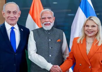 പ്രണയം പൂത്തത് ഇന്ത്യൻ റെസ്റ്റോറന്റിൽ; സാറയുമായുള്ള ആദ്യ ഡേറ്റിംഗ്, ടേബിൾ നമ്പർ 8; ഇന്ത്യയോട് തനിക്ക് വലിയ കടപ്പാടുണ്ടെന്ന് ഇസ്രയേൽ പ്രധാനമന്ത്രി