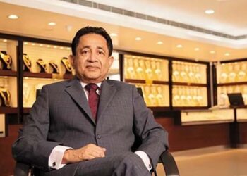 അസാധ്യമെന്നു പലരും പറഞ്ഞു,ഗൾഫിലെ കൊച്ചുമുറിയിൽ നിന്ന് 36,000 കോടിയുടെ സിംഹാസനത്തിലേക്ക്!ജോയ് ആലുക്കാസ് എന്ന സ്വർണവ്യാപാരി