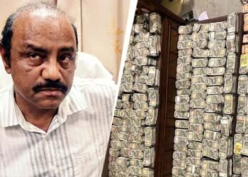 30,000 രൂപ കൈക്കൂലി വാങ്ങുന്നതിനിടെ കുടുങ്ങിയ ഓഫീസറുടെ വീട്ടിൽ നിന്ന് പിടിച്ചെടുത്തത് 4 കോടി; ഒഡീഷ വിജിലൻസ് ചരിത്രത്തിലെ ഏറ്റവും വലിയ വേട്ട