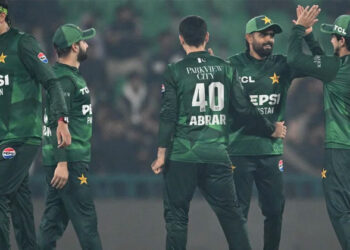 മൈതാനത്തിറങ്ങാതെ മടക്കം? ഇന്ത്യക്കെതിരെ കളിച്ചില്ലെങ്കിൽ പാകിസ്ഥാനെ കാത്തിരിക്കുന്നത് വമ്പൻ പണി; സെമി കാണാതെ പുറത്താവുമോ?