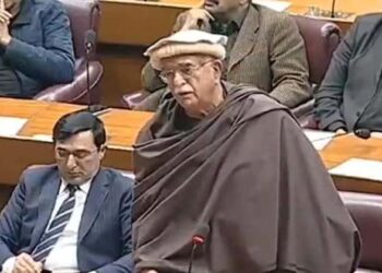 പാകിസ്താൻ തകരുന്നു!; ഐഎസ്‌ഐയുടെയും സൈന്യത്തിന്റെയും  പരാജയം തുറന്നടിച്ച് പ്രതിപക്ഷ നേതാവ്