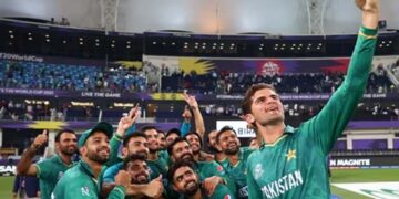 ഇന്ത്യയോട് ജയിച്ചതോടെ അഹങ്കാരം തലയ്ക്ക് പിടിച്ചു, പരിശീലകർ പറയുന്നത് പോലും കേൾക്കാറില്ല;പാക് ക്രിക്കറ്റിന്റെ തകർച്ച വെളിപ്പെടുത്തി മുഹമ്മദ് യൂസഫ്