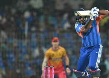 ടീമിന് വേണ്ടത് സഞ്ജു നൽകി; വിമർശകരുടെ വായടപ്പിച്ച് പത്താന്റെ പോസ്റ്റ്, റെക്കോഡ് സ്കോറിലേക്ക് ഇന്ത്യയെ നയിച്ച ആ മിന്നൽ തുടക്കം