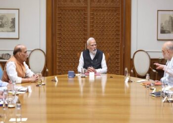 1,60,504 കോടി രൂപയുടെ റോഡ്, റെയിൽ പദ്ധതികൾക്ക് അംഗീകാരം നൽകി മോദി സർക്കാർ ; സൗത്ത് ബ്ലോക്കിൽ ചേർന്ന അവസാന മന്ത്രിസഭാ യോഗം