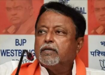 മുൻ റെയിൽവേ മന്ത്രി മുകുൾ റോയ് അന്തരിച്ചു ; ബംഗാൾ രാഷ്ട്രീയത്തിലെ പ്രധാനി, മമതയുടെ വലംകൈ