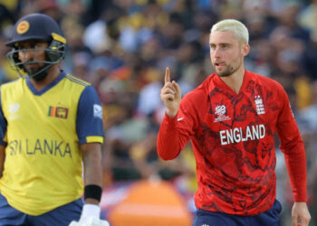 കൊളംബോയിൽ ജാക്‌സ് മാജിക്; ആദ്യം ബാറ്റിംഗിൽ രക്ഷകൻ, പിന്നെ ബൗളിംഗിൽ സംഹാരരൂപം, സ്വന്തം മണ്ണിൽ നാണംകെട്ട് ശ്രീലങ്ക