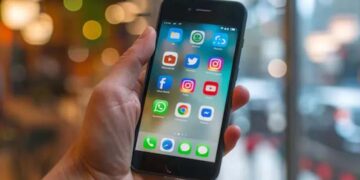 റീൽസ് കണ്ട് കണ്ട് തലച്ചോറ് ദ്രവിക്കുമോ? 9 മാസം കൊണ്ട് മാറിയ ജീവിതം; സോഷ്യൽ മീഡിയ അഡിക്ഷനും അൽഷിമേഴ്സും തമ്മിലുള്ള ബന്ധമെന്ത്? ഡോക്ടർമാർ പറയുന്നു!”