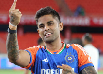 ആ ഒരു ട്രിക്ക് സൂര്യ മിസ്സ് ചെയ്തു; നായകന് പറ്റിയ പാളിച്ച ചൂണ്ടിക്കാട്ടി മുൻ താരം; പറയുന്നത് ഇങ്ങനെ