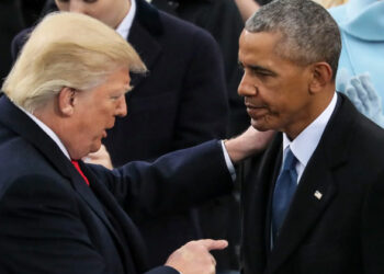 അന്ന് ഒബാമയെ പരിഹസിച്ചു, ഇന്ന് ട്രംപ് അത് തന്നെ ചെയ്തു; ചർച്ചയായി ട്രംപിന്റെ പഴയ ട്വീറ്റുകൾ