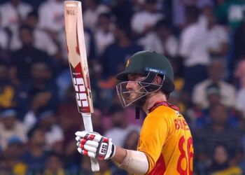 അട്ടിമറികളല്ല, ഇത് സിംബാബ്‌വെയുടെ തിരിച്ചുവരവ്; വമ്പൻ ടീമുകളെ വിറപ്പിച്ച ലോകകപ്പിലെ കറുത്ത കുതിരകൾ, ഇന്ത്യ ഉൾപ്പെട്ടത് മരണ ഗ്രുപ്പിൽ