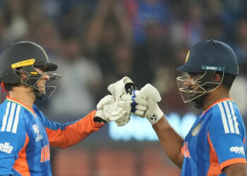 ഞങ്ങൾ ഐസും ഫയറുമല്ല, പടർന്നുപിടിക്കുന്ന ഫയറും ഫയറുമാണ്; അഭിഷേകിനൊപ്പമുള്ള സിക്സർ താണ്ഡവത്തെക്കുറിച്ച് സഞ്ജു