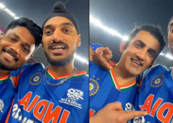 ജസ്റ്റിസ് മിൽ ഗയ; പ്ലെയർ ഓഫ് ദി സീരീസ് സഞ്ജുവിനെ ട്രോളി അർശ്ദീപ്; സോഷ്യൽ മീഡിയ ചർച്ചകൾക്ക് ഗംഭീറിന്റെ കടുത്ത മറുപടി, വീഡിയോ കാണാം