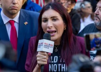 ‘പറയാൻ പാടില്ലായിരുന്നു’ ; ഇന്ത്യാ വിരുദ്ധ പരാമർശങ്ങളിൽ ക്ഷമ ചോദിച്ച് യുഎസ് രാഷ്ട്രീയ നേതാവ് ലോറ ലൂമർ