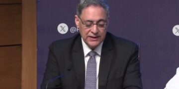 ഇതുവരെ കൊല്ലപ്പെട്ടത് 6 ഇന്ത്യക്കാർ ; ഒരാളെ കാണാതായി ; പശ്ചിമേഷ്യൻ സംഘർഷത്തിലെ ഇന്ത്യയുടെ നഷ്ടം വിവരിച്ച് വിദേശകാര്യ മന്ത്രാലയം