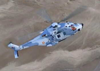 ഖത്തർ സൈനിക ഹെലികോപ്റ്റർ കടലിൽ തകർന്നുവീണു ; സാങ്കേതിക തകരാറെന്ന് പ്രതിരോധ മന്ത്രാലയം