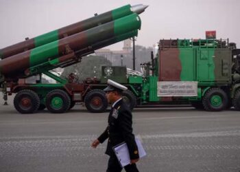 ഫിലിപ്പീൻസിന് പിന്നാലെ ഇന്തോനേഷ്യയും; ലോകം വിറയ്ക്കുന്ന ‘ബ്രഹ്മോസ്’ ഇനി ജക്കാർത്തയ്ക്കും! ഇന്ത്യയുമായി നിർണ്ണായക കരാർ ഒപ്പിട്ടു