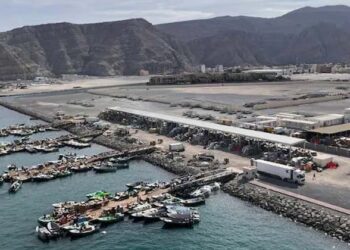 ഹോർമുസ് കടലിടുക്കിൽ അമേരിക്കയുടെ ‘ബങ്കർ ബസ്റ്റർ’ പ്രഹരം; 2200 കിലോയുടെ ഭീമൻ ബോംബുകൾ വർഷിച്ചു; ഇറാന്റെ മിസൈൽ കേന്ദ്രങ്ങൾ തകർത്തു!