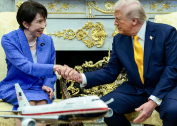 സർപ്രൈസ് ജപ്പാന്റെ പാരമ്പര്യമല്ലേ; പേൾ ഹാർബർ ഓർമ്മിപ്പിച്ച് ട്രംപ്; പതറാതെ ജപ്പാൻ പ്രധാനമന്ത്രി