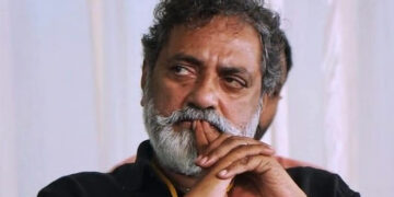 വിപ്ലവം നടത്താൻ കഞ്ചാവ് ചോദിച്ചതായിരുന്നു അല്ലേ? പികെ ശശിയുടെ വെളിപ്പെടുത്തൽ ആയുധമാക്കി ജോയ് മാത്യു, നാണംകെട്ട് സി.പി.എം സൈബർ വിഭാഗം