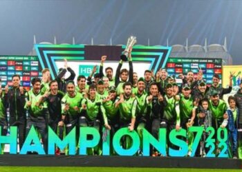 ഇറാൻ യുദ്ധം പാകിസ്താനെയും തകർക്കുന്നു; പിഎസ്എൽ പ്രതിസന്ധിയിൽ; സ്റ്റേഡിയങ്ങളിൽ കാണികൾക്ക് വിലക്ക്; ഉദ്ഘാടന ചടങ്ങുകൾ റദ്ദാക്കി! നാല് നഗരങ്ങളെ ഒഴിവാക്കി