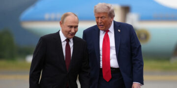 ഉപരോധങ്ങൾ കടലിലൊഴുകി; റഷ്യൻ എണ്ണയ്ക്ക് ഇനി പ്രീമിയം വില, ഇറാൻ യുദ്ധം മാറ്റിയെഴുതുന്നത് ആഗോള എണ്ണ ഭൂപടം; പുടിന് കിട്ടിയ അമേരിക്കൻ അനുഗ്രഹം