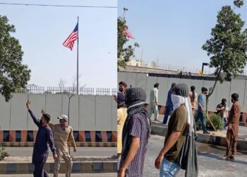 കറാച്ചിയിലെ യുഎസ് എംബസിക്ക് തീയിട്ടു ; യുഎസ് ഉദ്യോഗസ്ഥർക്ക് ഗുരുതര പരിക്ക് ; 8 പ്രതിഷേധക്കാർ കൊല്ലപ്പെട്ടു