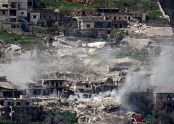 ലെബനനിൽ വ്യോമാക്രമണവുമായി ഇസ്രായേൽ; 12 പേർ കൊല്ലപ്പെട്ടു; പത്തു ദിവസത്തിനുള്ളിൽ മരിച്ചത് 394 പേർ