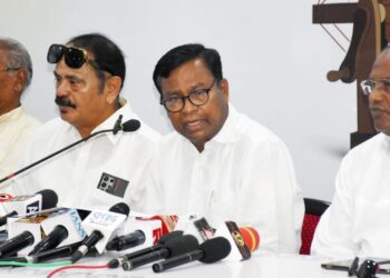 രാജ്യസഭാ തിരഞ്ഞെടുപ്പിലെ ക്രോസ് വോട്ടിംഗ് ; മൂന്ന് എംഎൽഎമാരെ സസ്പെൻഡ് ചെയ്ത് കോൺഗ്രസ്