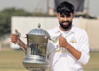 “ഞാൻ പാകിസ്താൻ ക്രിക്കറ്റ് വിടുന്നു, ഇവിടെ അഴിമതിയും രാഷ്ട്രീയവും മാത്രം”; 24-ാം വയസ്സിൽ കരിയർ അവസാനിപ്പിച്ച് യുവതാരം