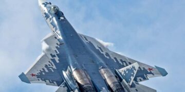 സുഖോയ്-57: തീരുമാനമായില്ലെന്ന് പ്രതിരോധ മന്ത്രാലയം; ഇന്ത്യയുടെ മുൻഗണന തദ്ദേശീയ വിമാനങ്ങൾക്ക്